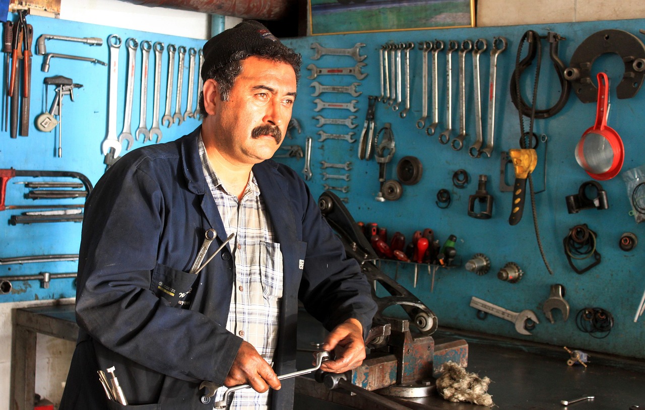 副卡实名账号：徐州节能旋转平台代理商